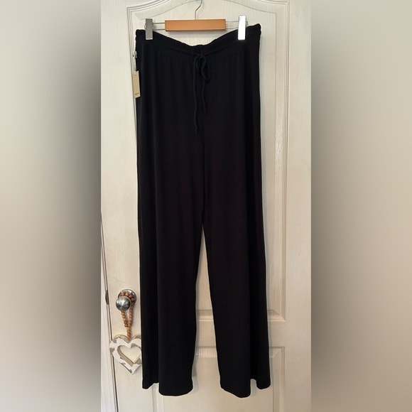 Wilfred Pants - Aritzia Wilfred Free Black Wide-Leg Drawstring Women's Pants